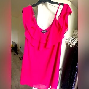 Lulu’s off the shoulder pink dress, very comfortable and pretty